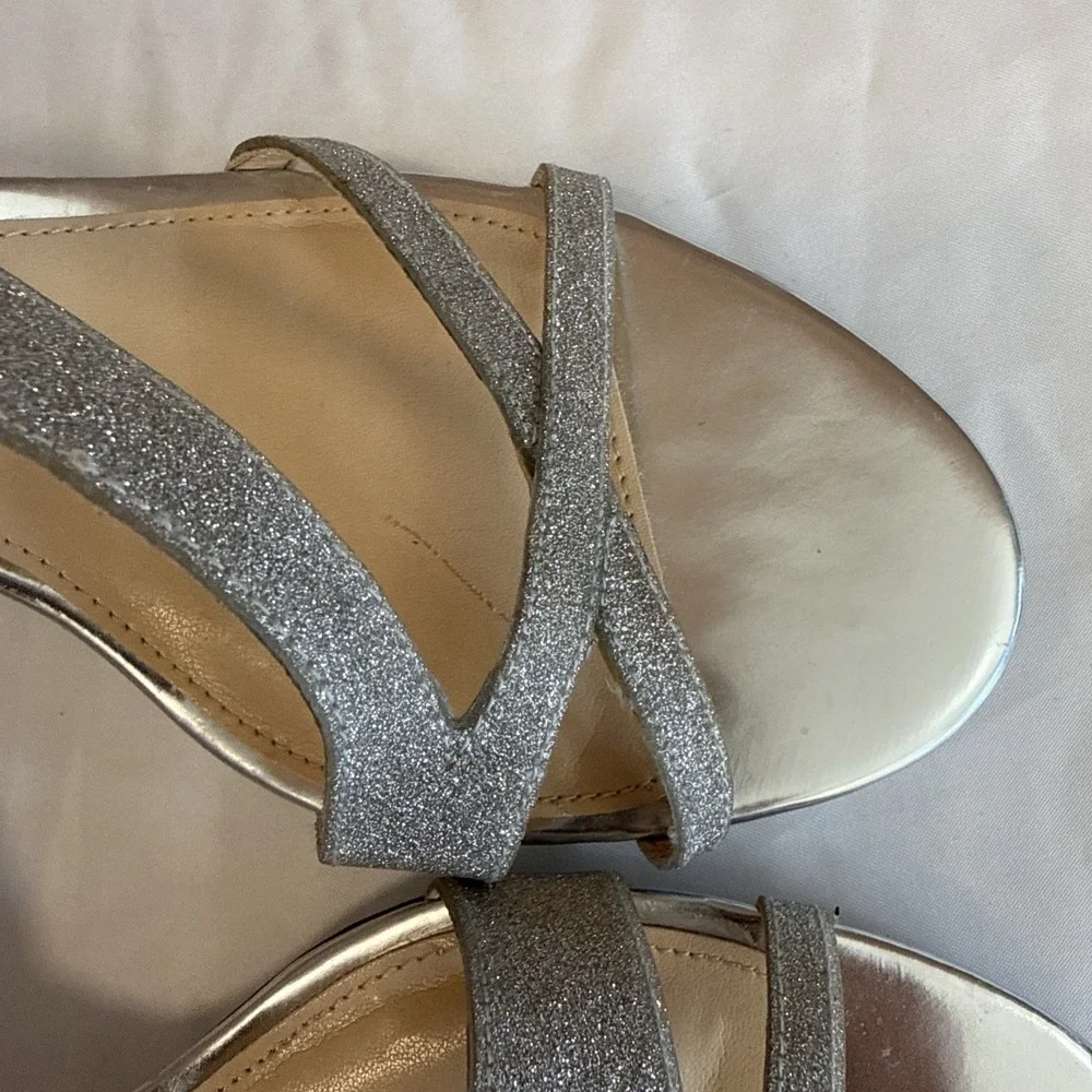Y2K Silver Nina Heels Size 8.5 Glitter Slingback Sandals, Strappy Glam Look New